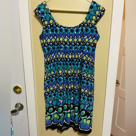 Blue patterned dress - Picture 1 of 1